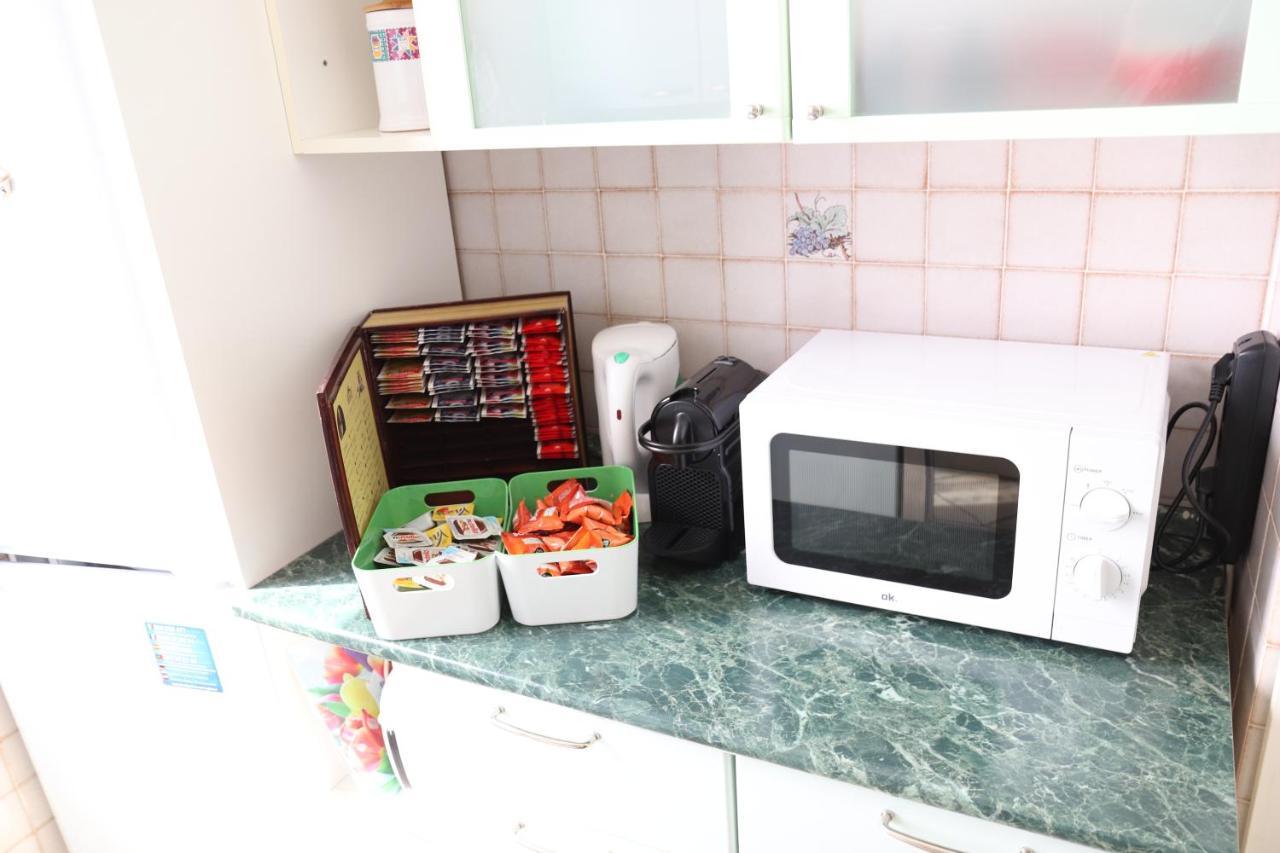 La Casa Di Valentino - Grazioso Ed Ampio Bilocale Apartment Asti Bagian luar foto
