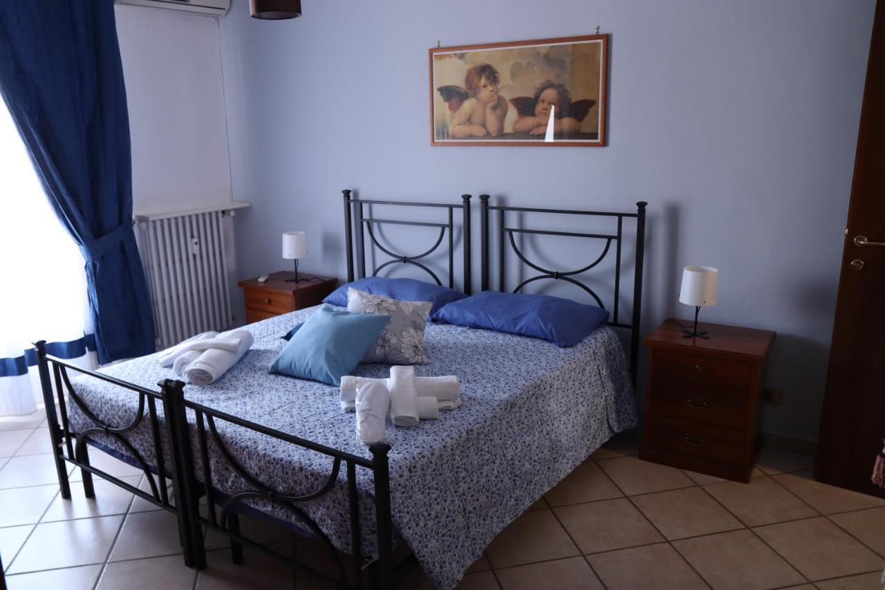 La Casa Di Valentino - Grazioso Ed Ampio Bilocale Apartment Asti Bagian luar foto