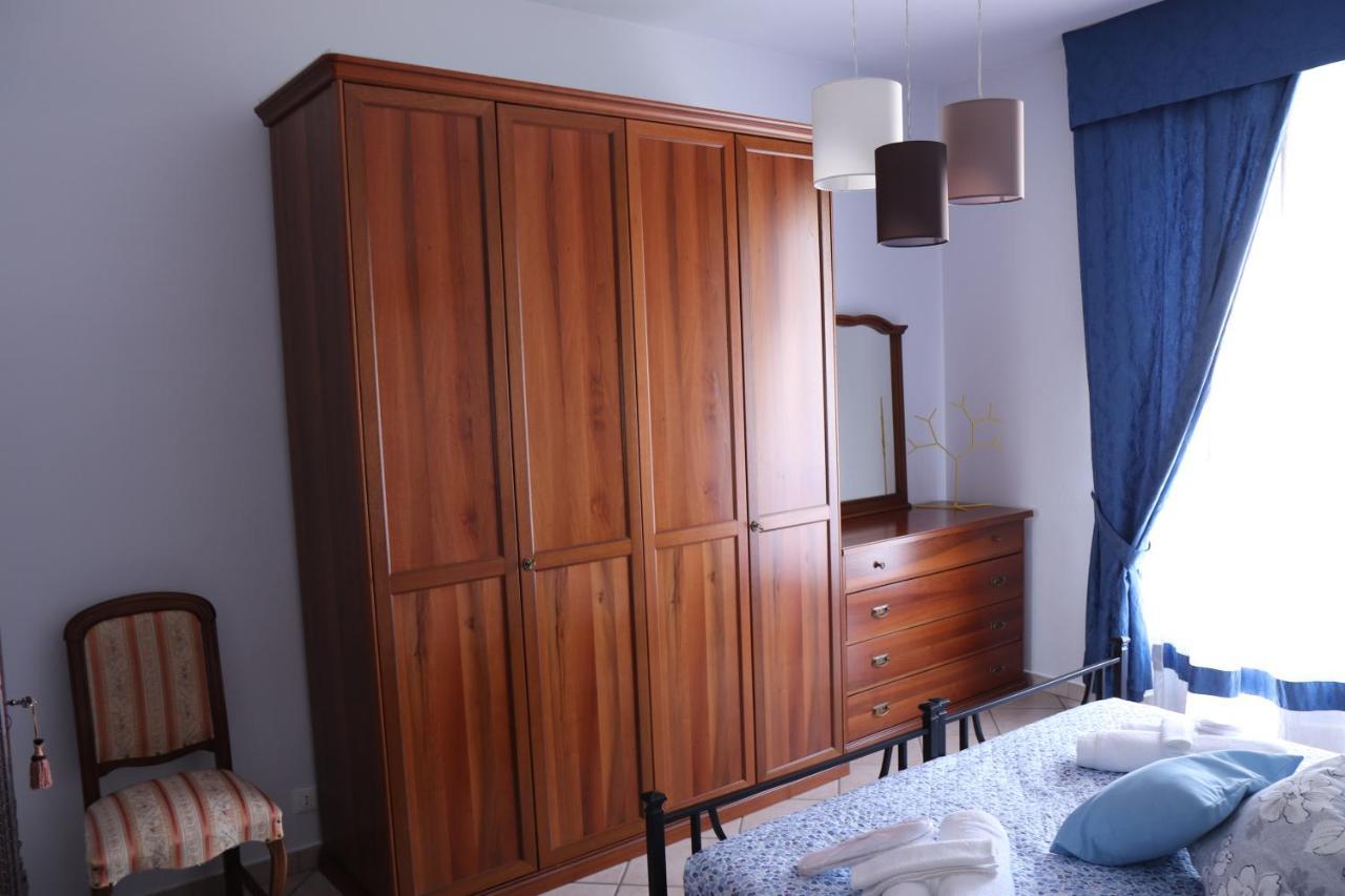 La Casa Di Valentino - Grazioso Ed Ampio Bilocale Apartment Asti Bagian luar foto