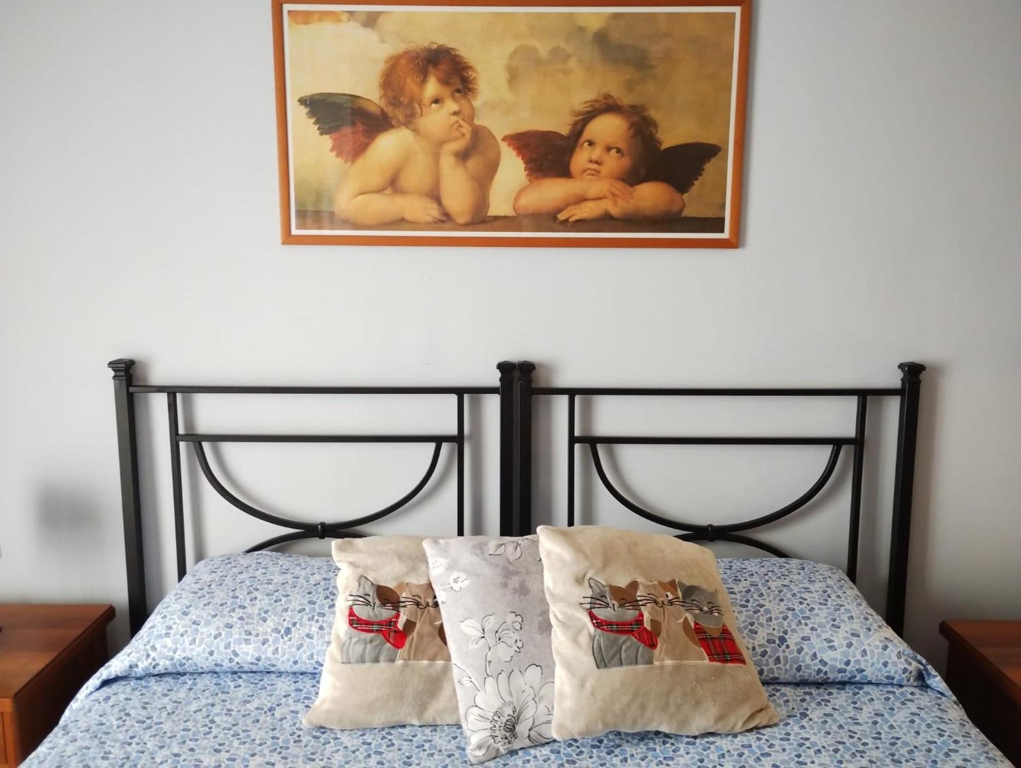 La Casa Di Valentino - Grazioso Ed Ampio Bilocale Apartment Asti Bagian luar foto